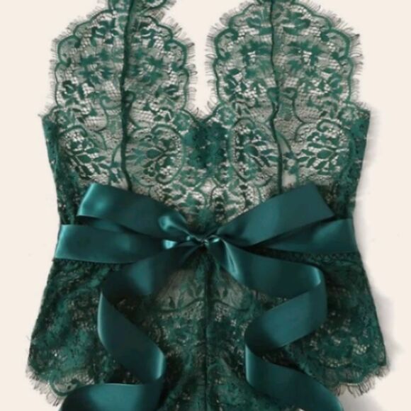 Green Lace Teddy Lingerie Outfit - Picture 7 of 9